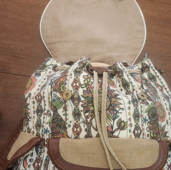 Sakroots Owl Floral Patterned Backpack with Earthy Tones And Owl Bag Charm - Picture 8 of 10